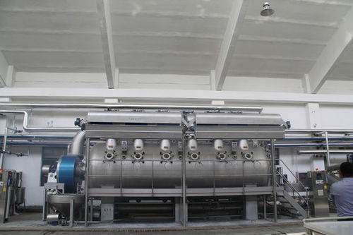 光影交織的工業(yè)詩(shī)篇 探秘印染廠氣流染色機(jī)的視覺魅力